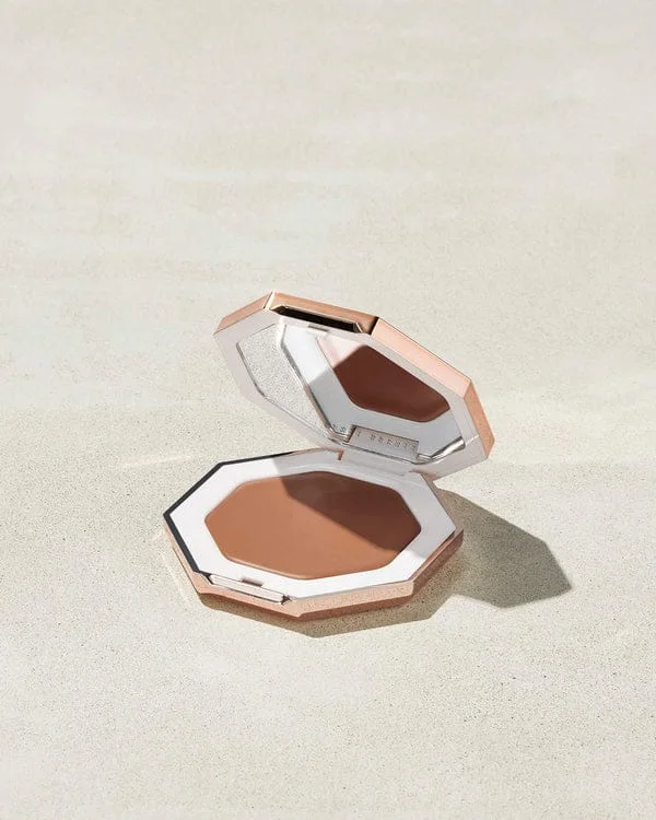 IMG-20250919-WA0008 Cheeks Out Freestyle Cream Bronzer 02 FENTY - Image 1