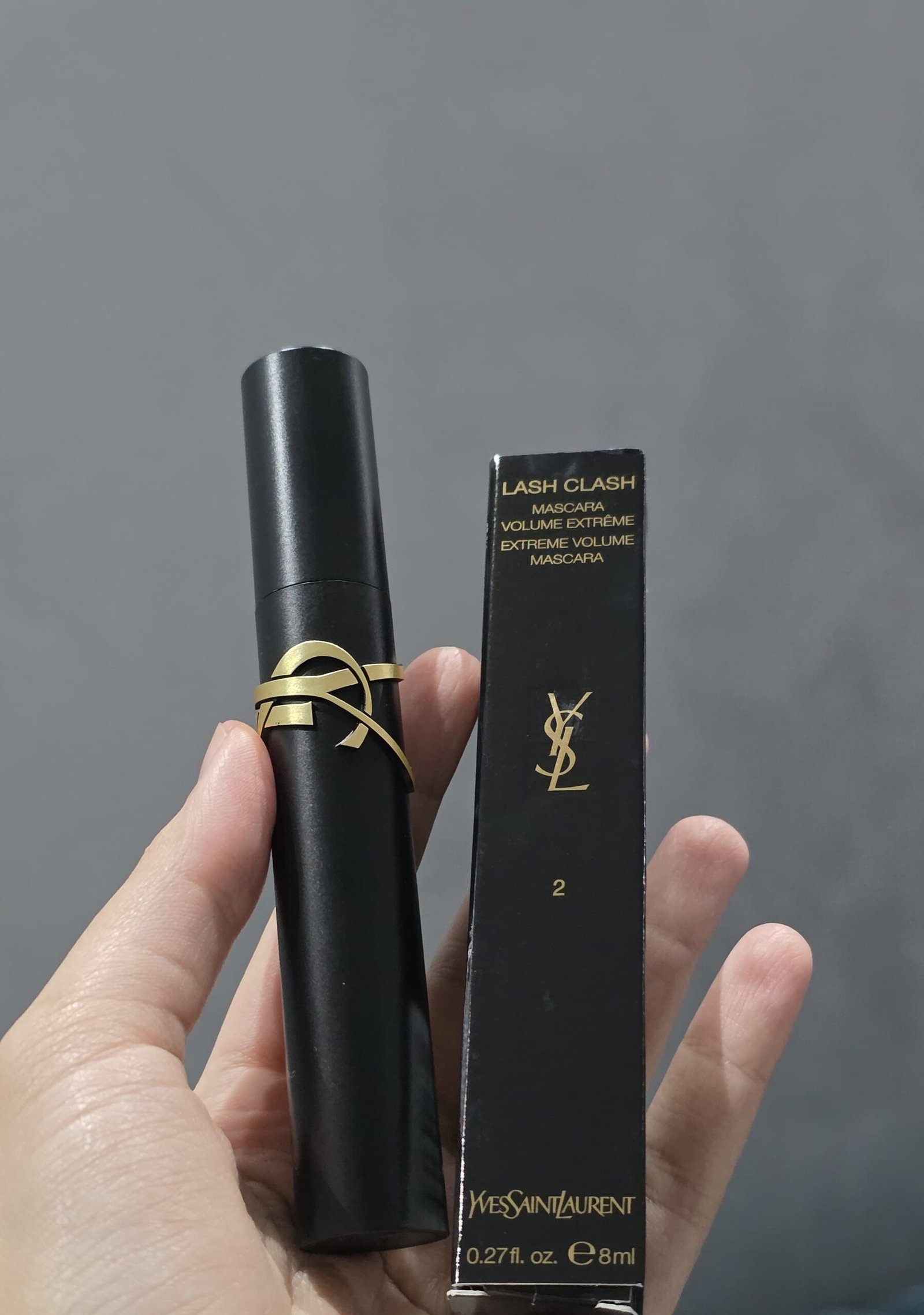 Oplus_131072 Yves Saint Laurent Lash Clash Extreme Volume Mascara Color: Uninhibited Brown - deep rich brown - Image 1