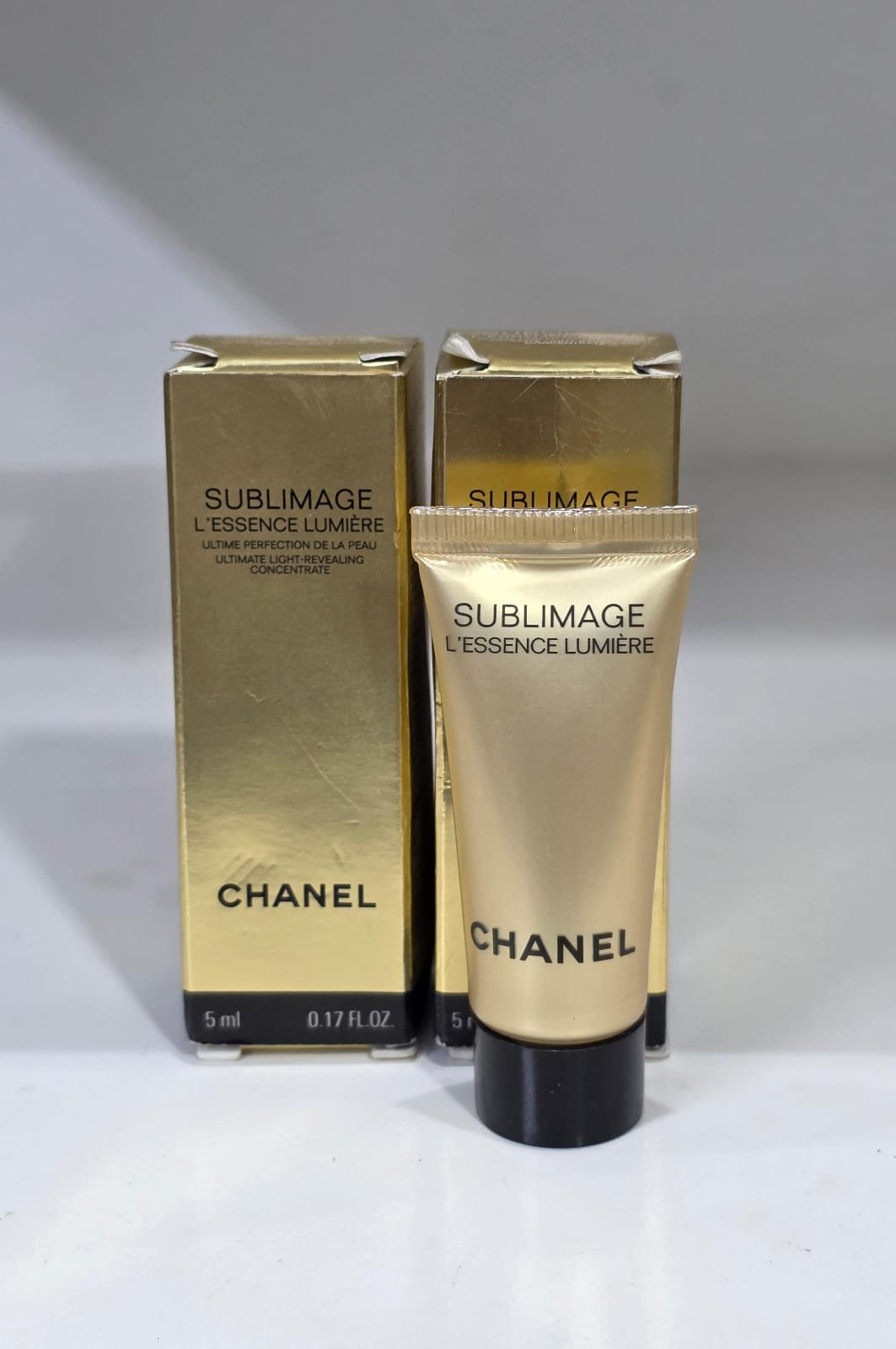 IMG-20251121-WA0084 Chanel Sublimage L’essence Lumiere – 5ml Sample - Image 1