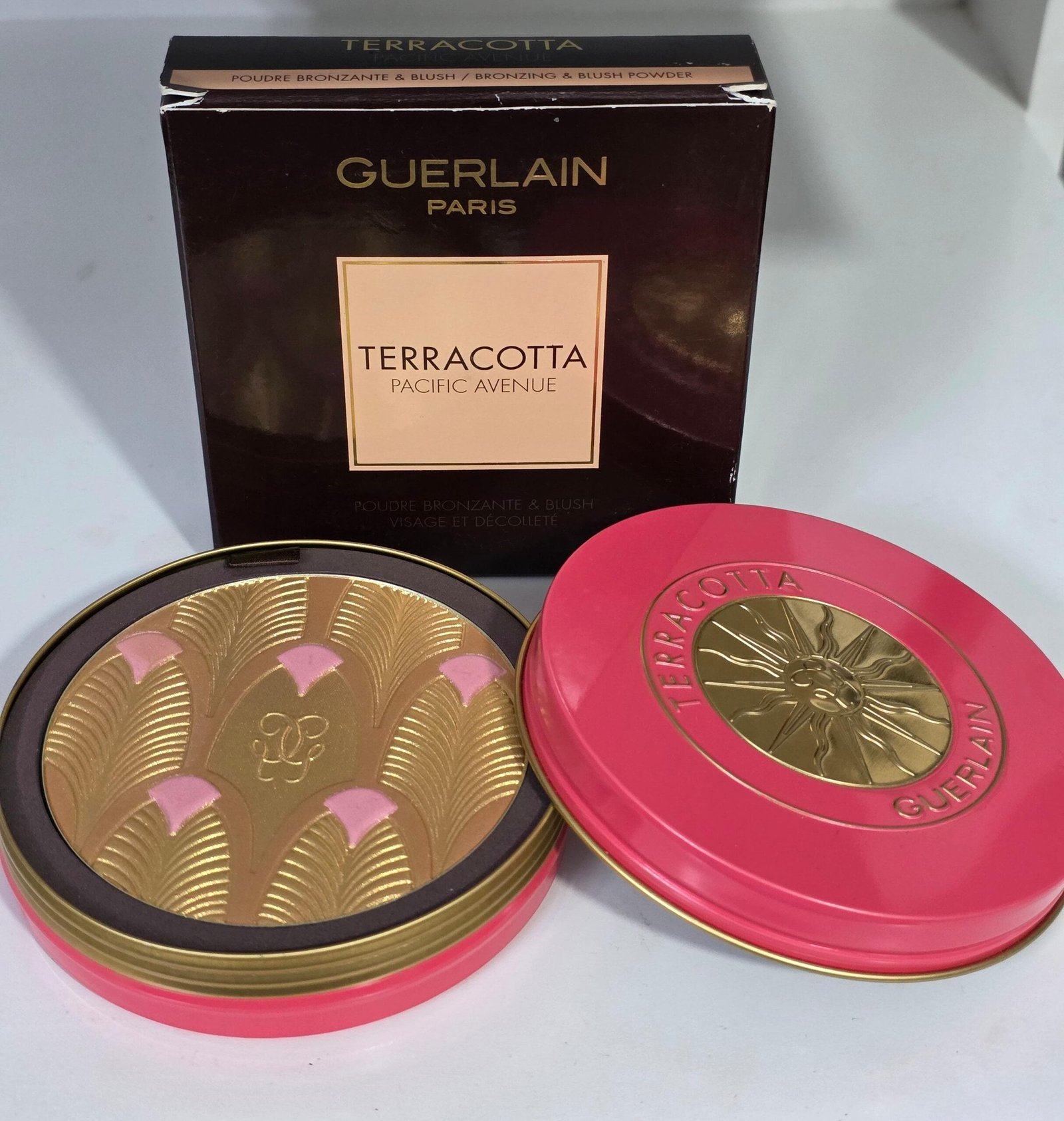 IMG-20251121-WA0105 Guerlain Terracotta Pacific Avenue Bronzing & Blush Powder 25g - Image 1