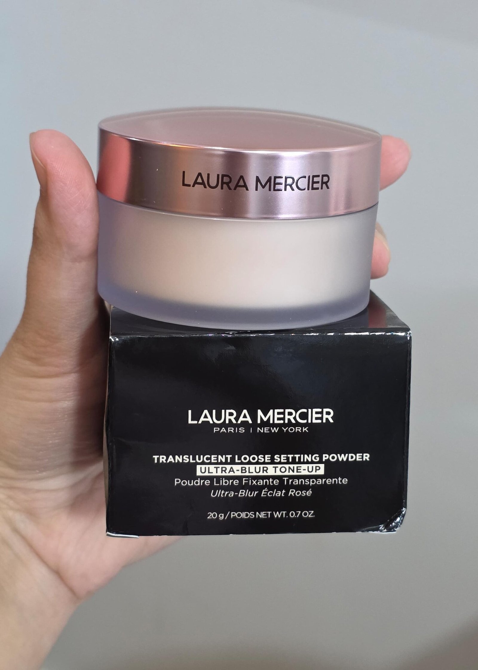 IMG-20251123-WA0116(1) LAURA MERCIER Translucent Loose Setting Powder Ultra-Blur Tone Up - Rose - Image 1