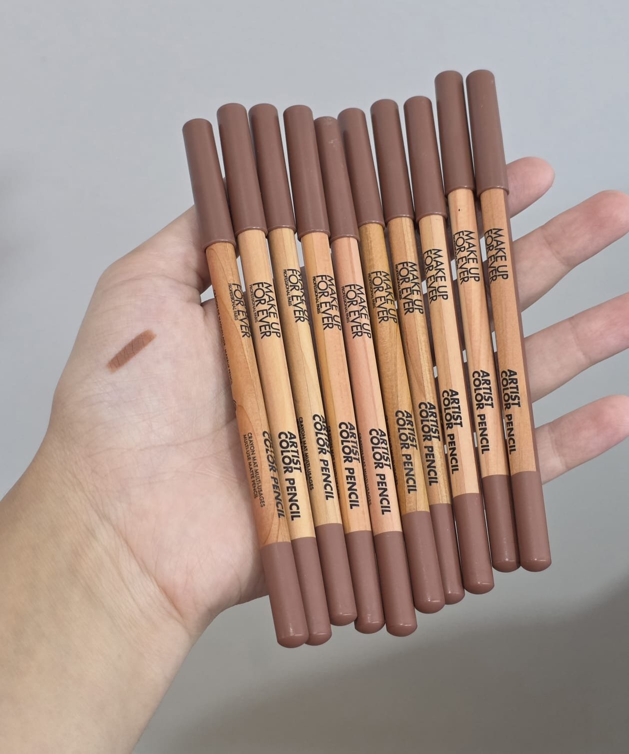 IMG-20251123-WA0136 MAKE UP FOR EVER Artist Color Pencil Long-Lasting Lip Liner Color: 600 Anywhere Caffeine - Warm Caramel Nude - Image 1