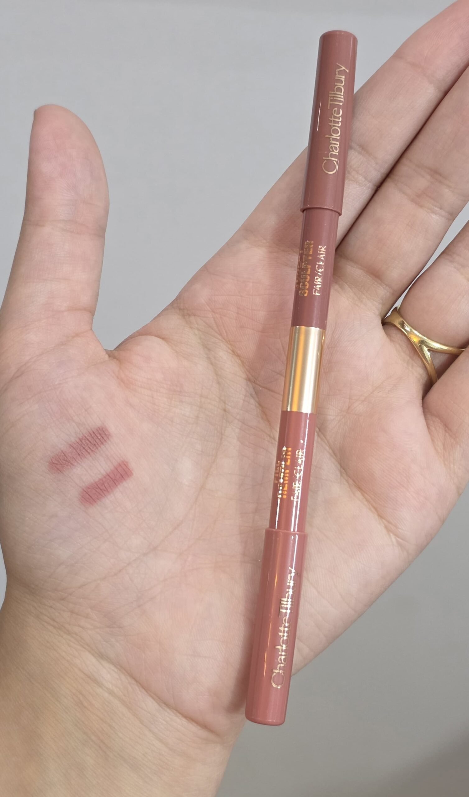 IMG-20251125-WA0143 Charlotte Tilbury Super Nudes Color: Fair - Sculpt: Light Cool Pink Nude Fill: Nude Pink Mauve Lip Cheat Contour Duo Lip Liner - Image 1