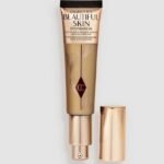 Charlotte tilbury BEAUTIFUL SKIN FOUNDATION  Shade 7 Warm  Medium skin with warm golden yellow undertones