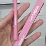 HUDA BEAUTY  Lip Contour Lip Stain for 12-Hour Wear Color: Baby Pink - soft pink