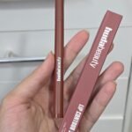 HUDA BEAUTY  Lip Contour Lip Stain for 12-Hour Wear Color: Warm Brown - burnt brown