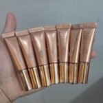 Highlighter Charlotte Tilbury  Beauty Highlighter Wand(mini size) Color: Pillow Talk - soft rose gold highlight