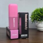 HUDA BEAUTY Blush Filter Soft Glow Liquid Blush color: Bubble gum