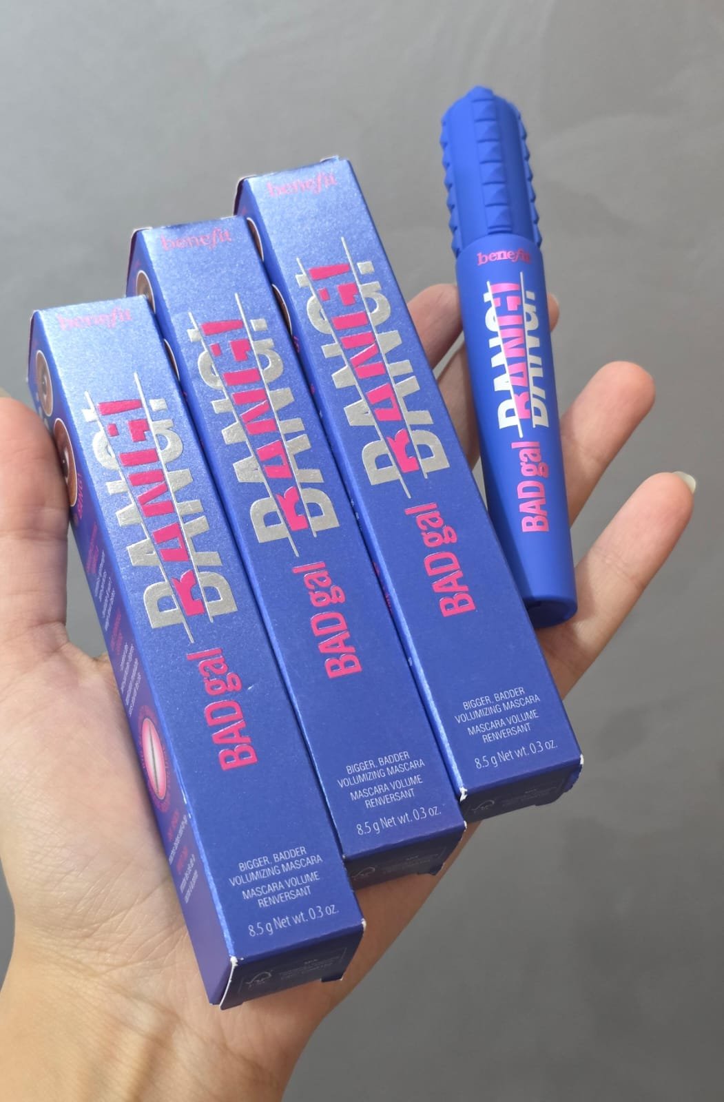 IMG-20260213-WA0049 Benefit Cosmetics BADgal BANG! Volumizing Mascara color Power Blue - Image 1