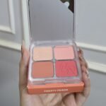 Toasty Peach Huda Beauty Blush Filter Blurring Blushlighter Palette